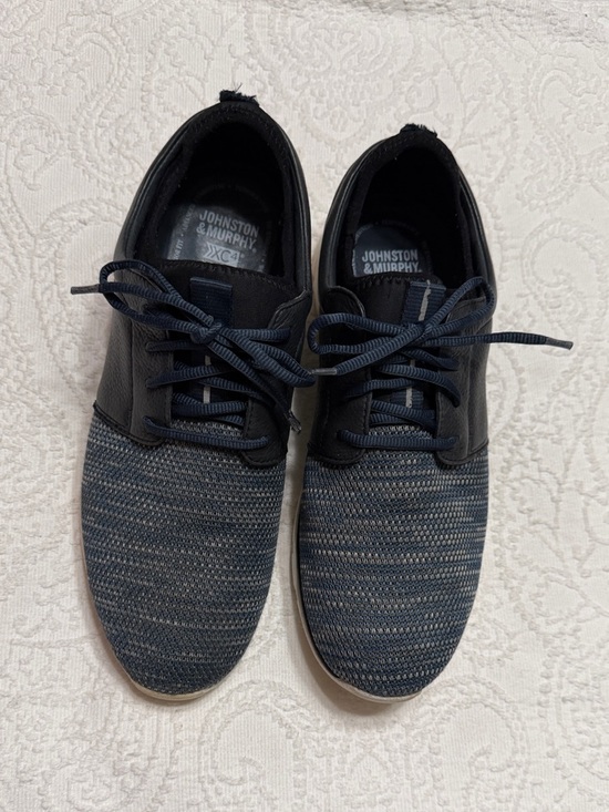 Johnston & Murphy Other - Johnston & Murphy Size 10.5 Men’s NAVY Knit Lace-Up Sneakers